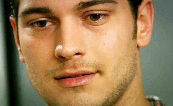 Çağatay Ulusoy Fotoğrafı
