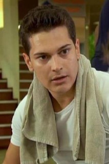 Çağatay Ulusoy Fotoğrafları 633