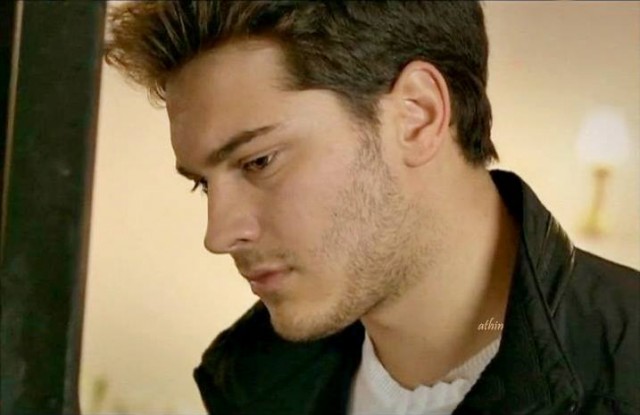 Çağatay Ulusoy Fotoğrafları 762