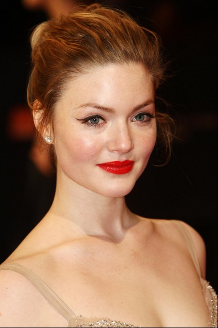 Holliday Grainger Fotoğrafları 14