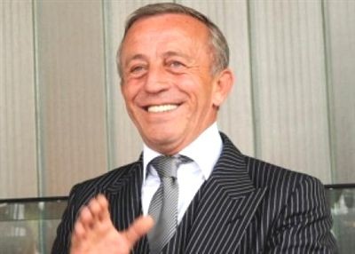Ali Ağaoğlu Fotoğrafı