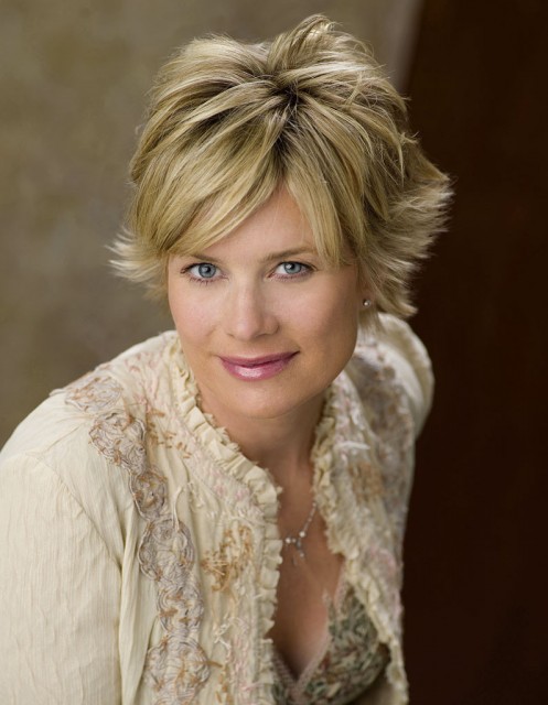Mary Beth Hurt Fotoğrafı