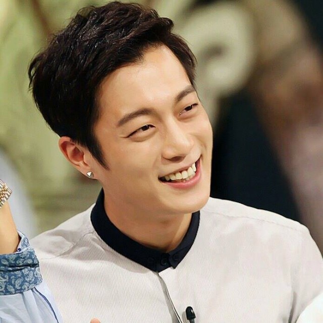 Yoon Doo-joon Fotoğrafı
