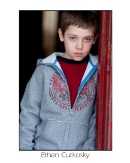 Ethan Cutkosky Fotoğrafı