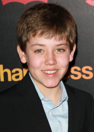 Ethan Cutkosky Fotoğrafları 29