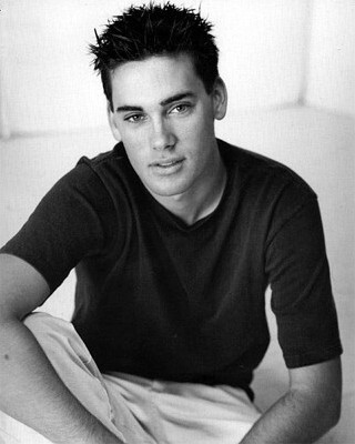 Drew Fuller Fotoğrafları 10