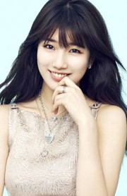 Bae Su-ji Fotoğrafı