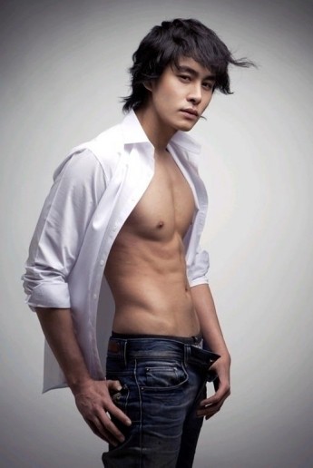 Song Yoo-ha Fotoğrafı