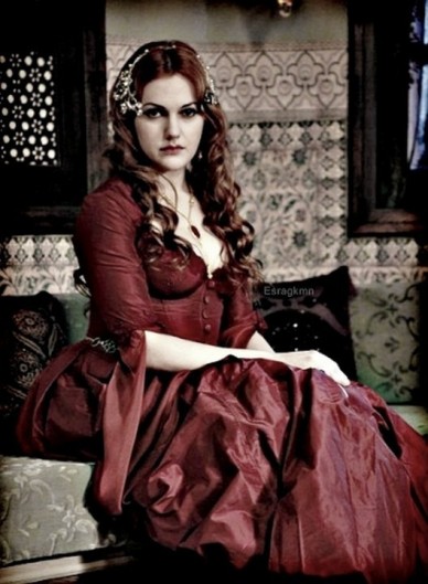 Meryem Uzerli Fotoğrafı