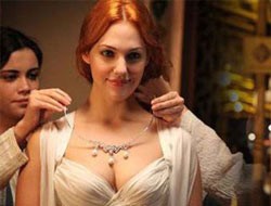 Meryem Uzerli Fotoğrafı