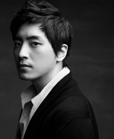 Lee Joon Hyuk Fotoğrafları 6