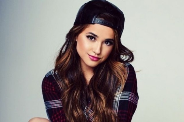 Becky G. Fotoğrafı