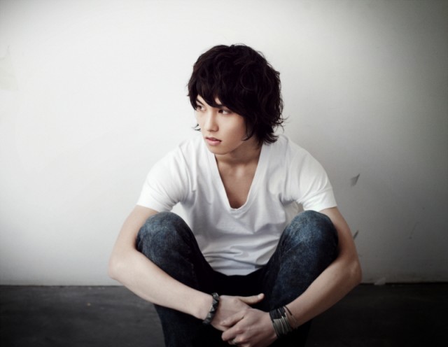 Lee Jong-hyun Fotoğrafı