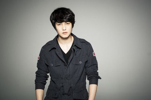 Lee Jong-hyun Fotoğrafı