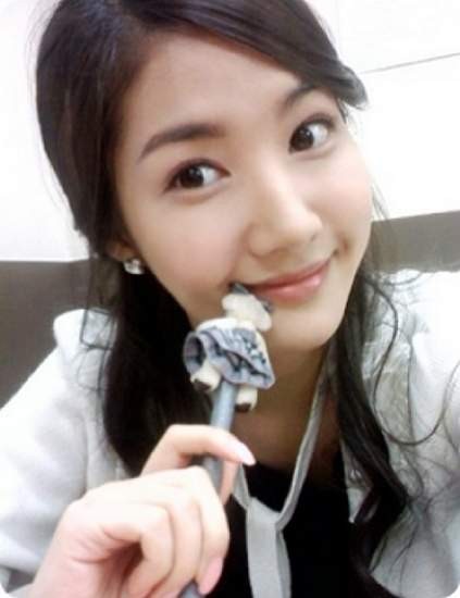 Park Min-young Fotoğrafı