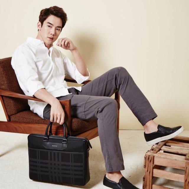 Yoo Yun-suk Fotoğrafları 60