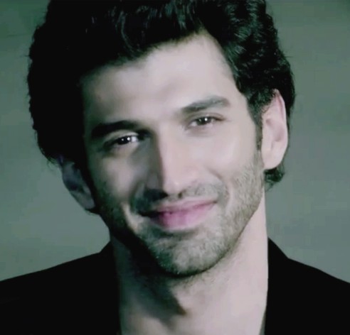 Aditya Roy Kapoor Fotoğrafı