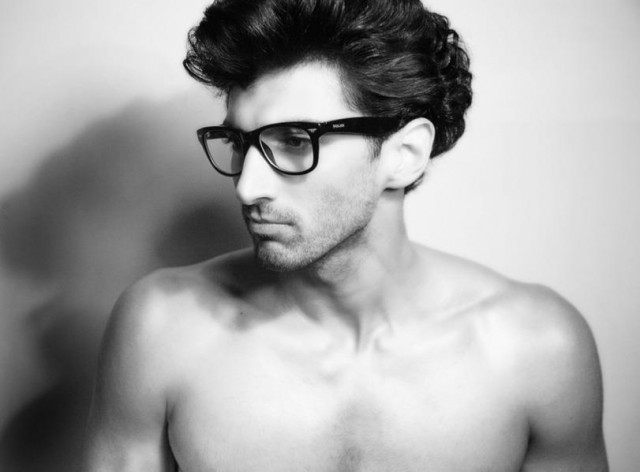 Aditya Roy Kapoor Fotoğrafı