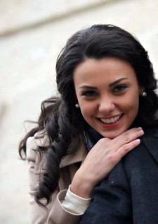 Tuvana Türkay Fotoğrafı