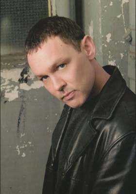 Doug Hutchison Fotoğrafı
