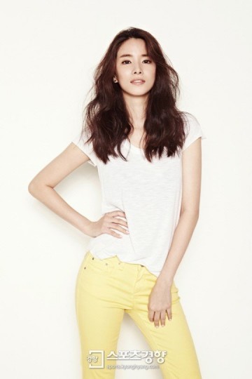 Lee Ji-yeon Fotoğrafı