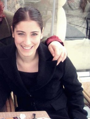 Hazal Kaya Fotoğrafı