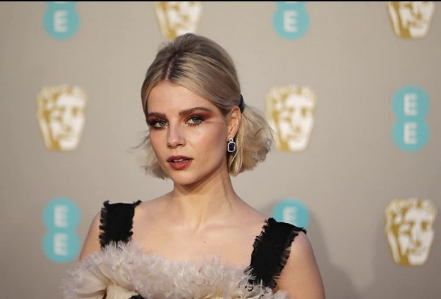 Lucy Boynton Fotoğrafları 23