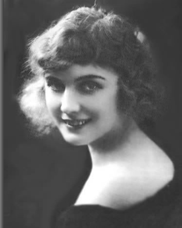 Edna Purviance Fotoğrafları 9