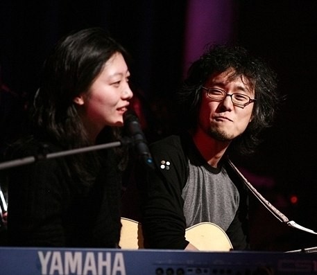 Sogyumo Acacia Band Fotoğrafı