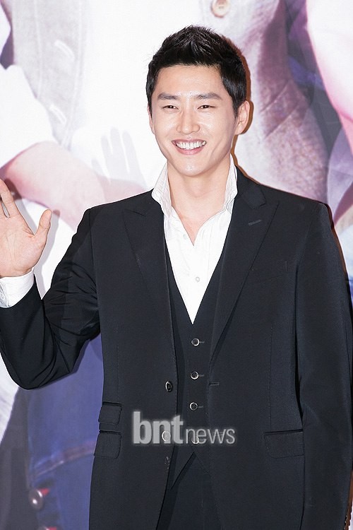 Seo Hyun-woo Fotoğrafı