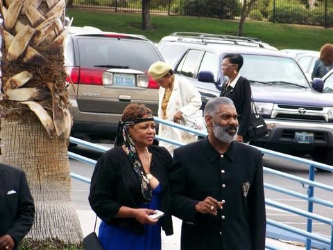 The Whispers Fotoğrafı