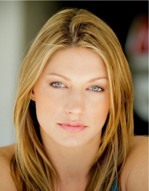 Jes Macallan Fotoğrafları 5