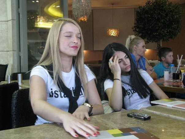 Özge Elif Yeşilyurt Fotoğrafı