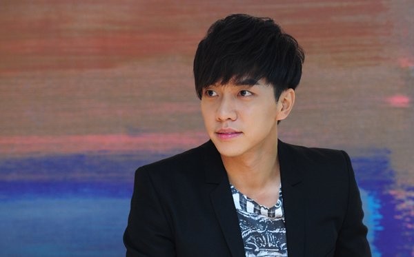Lee Seung-gi Fotoğrafı