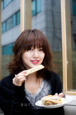 Yoon Eun-hye Fotoğrafı