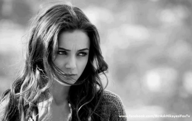 Damla Sönmez Fotoğrafı