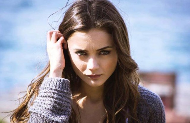 Damla Sönmez Fotoğrafı