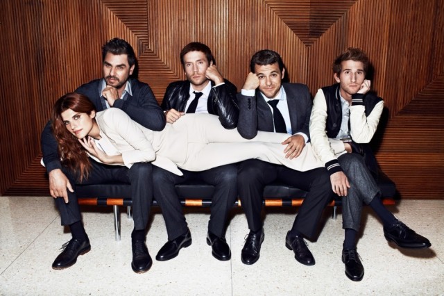 Lake Bell Fotoğrafı