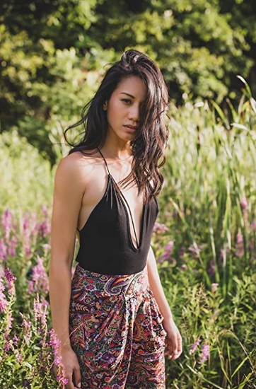 Elena Juatco Fotoğrafı