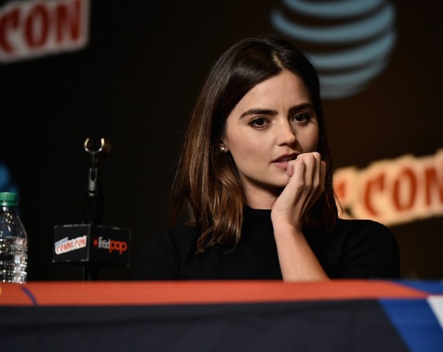 Jenna Coleman Fotoğrafı