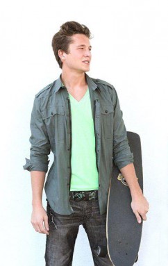 Nick Roux Fotoğrafı