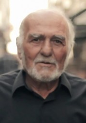Erol Aksoy Fotoğrafı