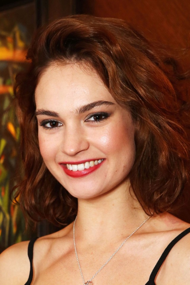 Lily James Fotoğrafı
