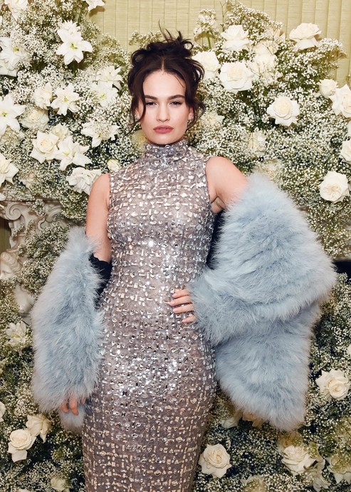 Lily James Fotoğrafları 61