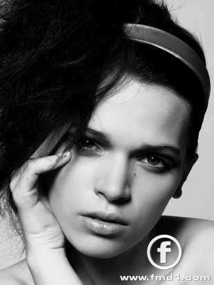 Anna Brewster Fotoğrafları 1