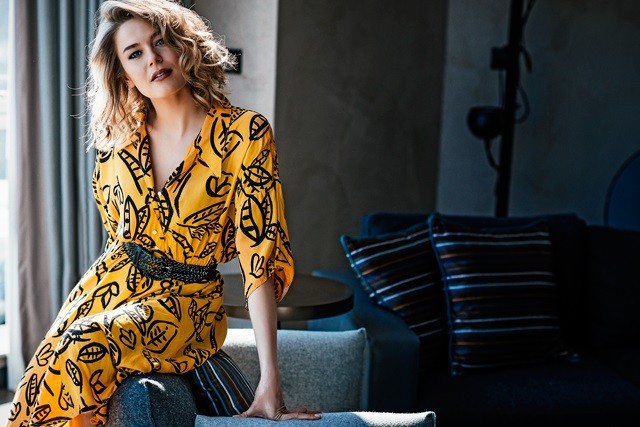 Burcu Biricik Fotoğrafları 39