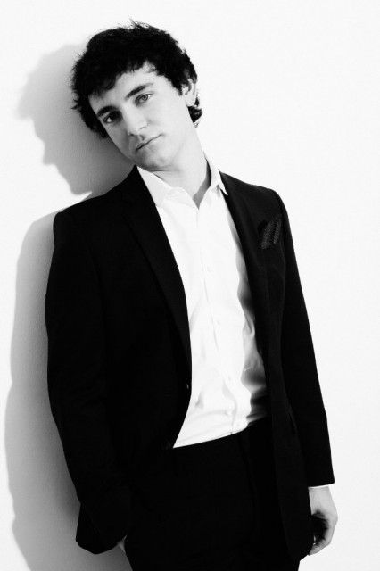 George Blagden Fotoğrafı