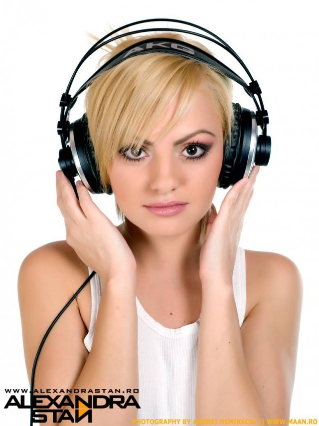 Alexandra Stan Fotoğrafları 6