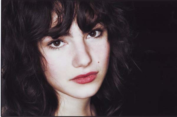 Katie Boland Fotoğrafları 1