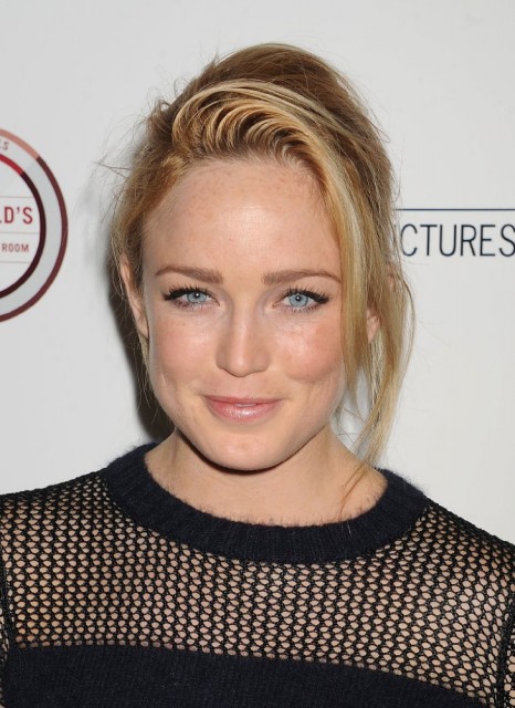 Caity Lotz Fotoğrafı